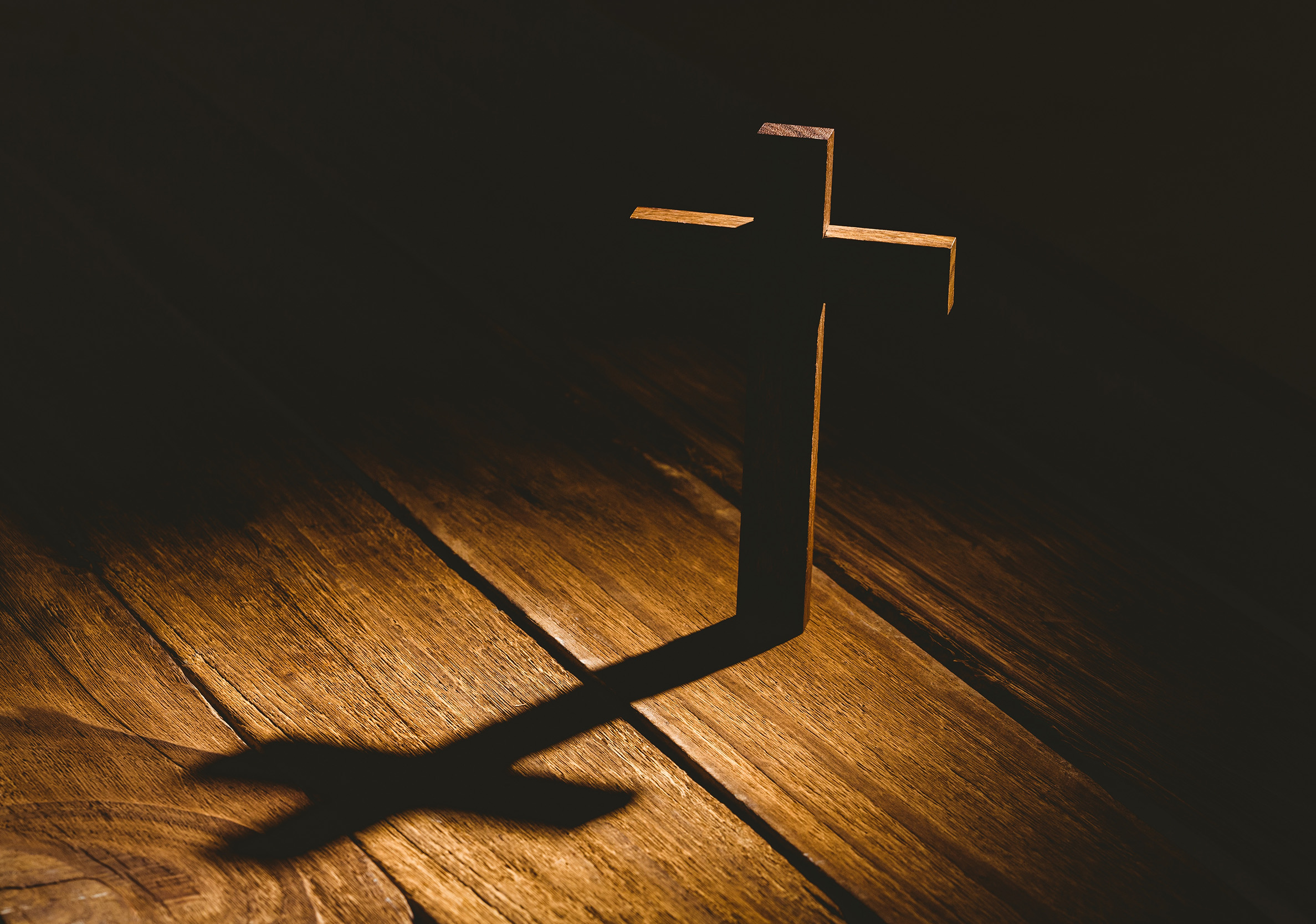 CROSS_SHADOW_HERO